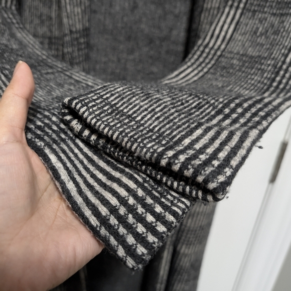 Babaton Merino Wool Long Jacket - Picture 8 of 9